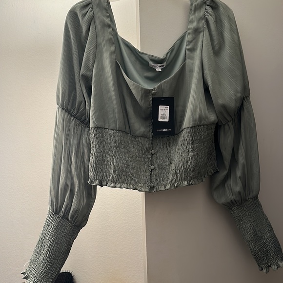 COPY - Never be like you top fashion nova - Picture 2 of 7